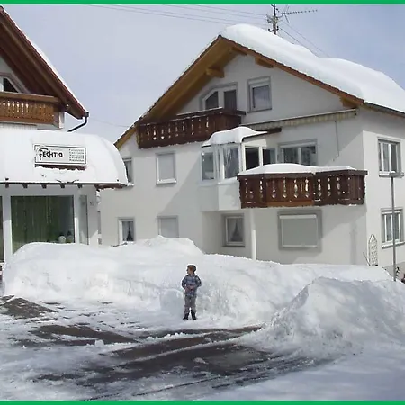 Haus Fechtig דירה בונדורף אים שוורצוואלד